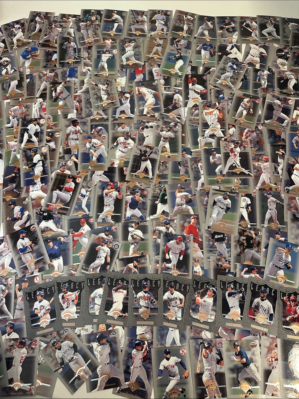 200 - 1997 - LEAF MLB - BASEBALL TRADING CARDS